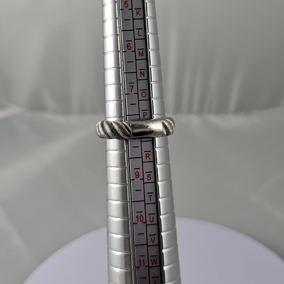 Judith Ripka 925 Sterling Silver Ring Stacking Textured Sz 8 - Picture 4 of 7